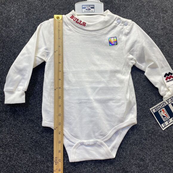 Vintage Chicago Bulls NBA Baby Toddler One Piece Bodysuit 18 Months - Picture 6 of 8
